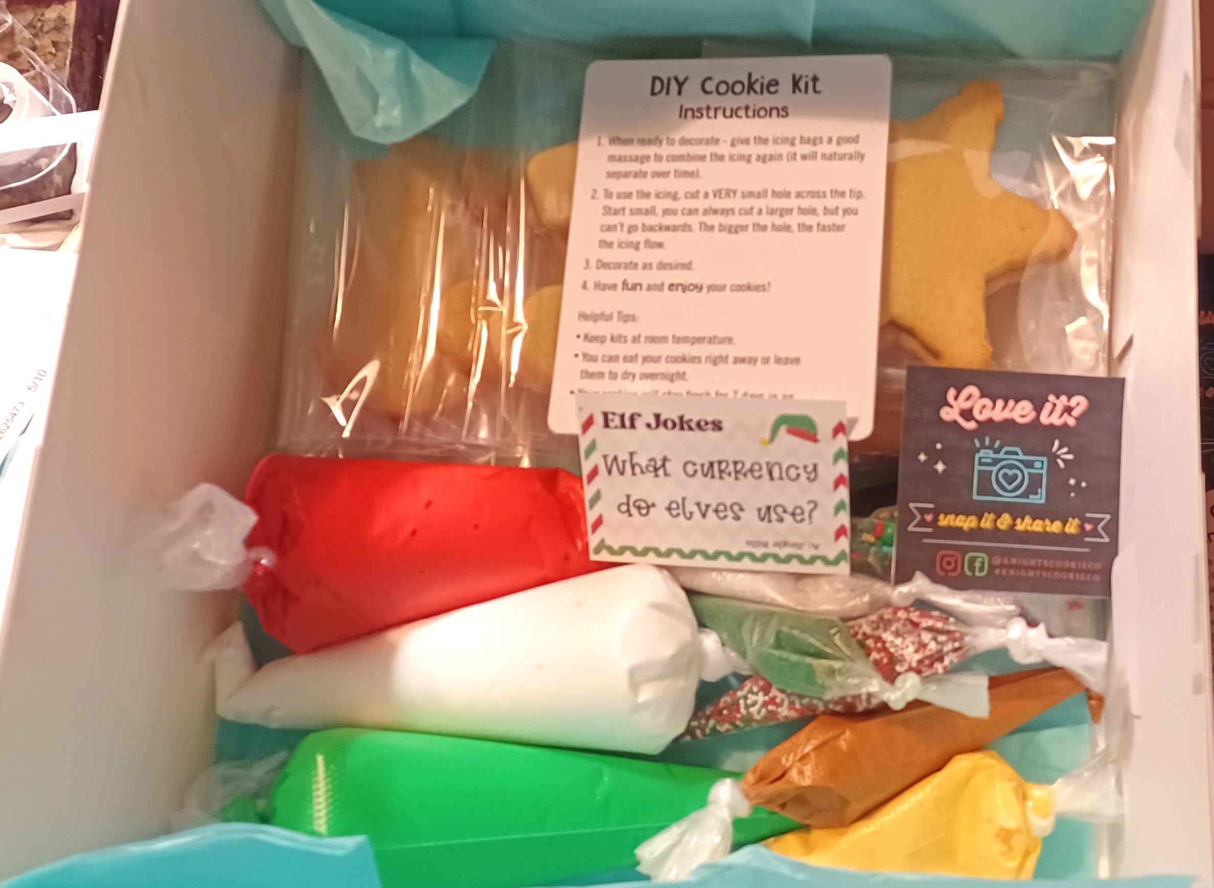 DIY Cookie decorating Kit