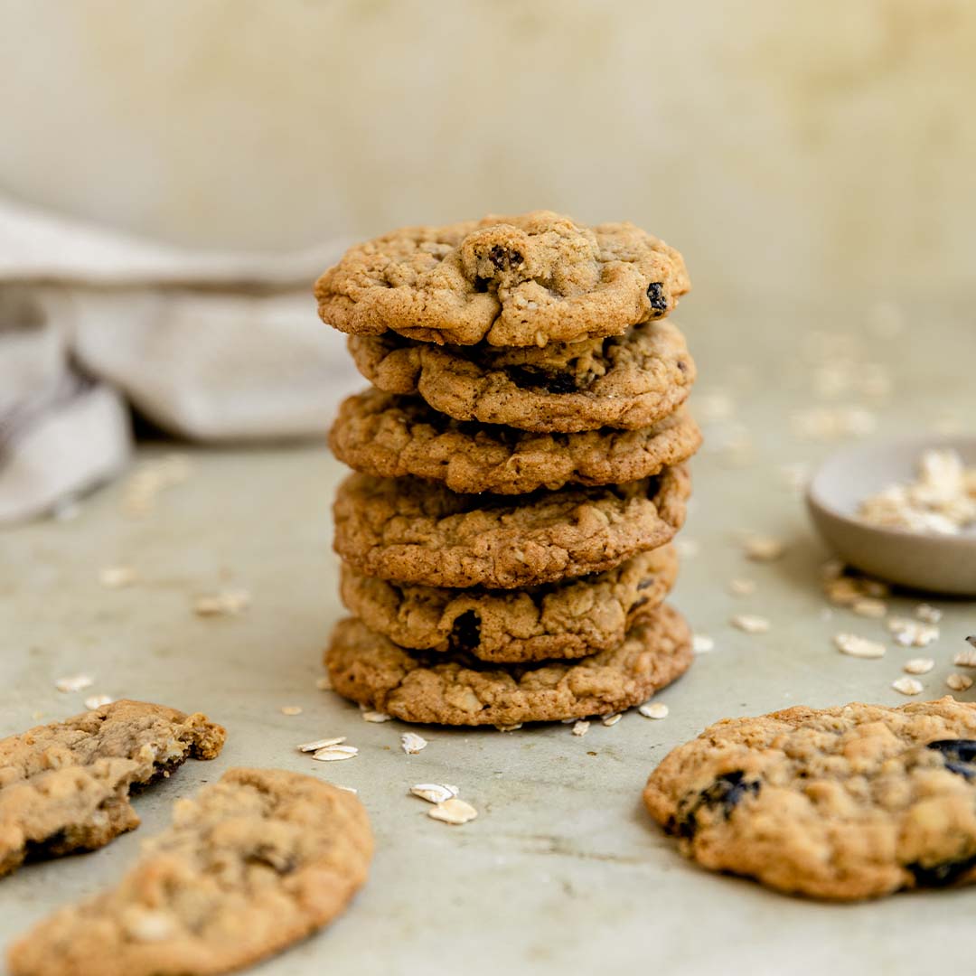 Oatmeal Raisin Cookies